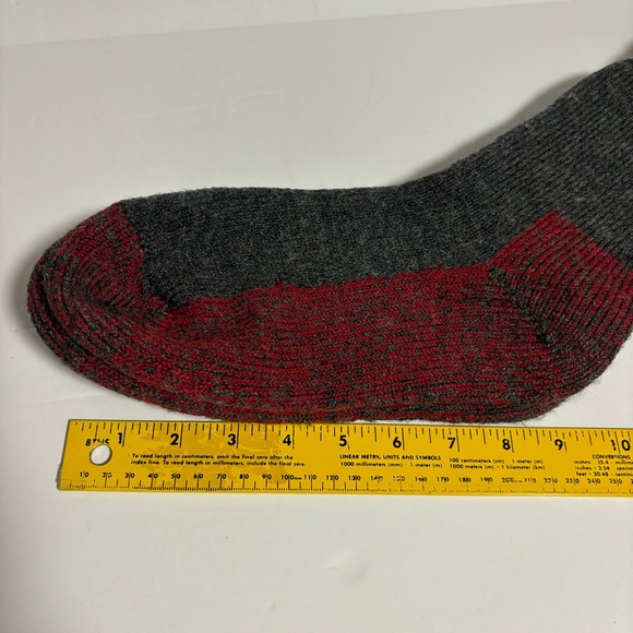Thick Winter Socks red gray hunting hiking camping NWOT - Picture 5 of 7
